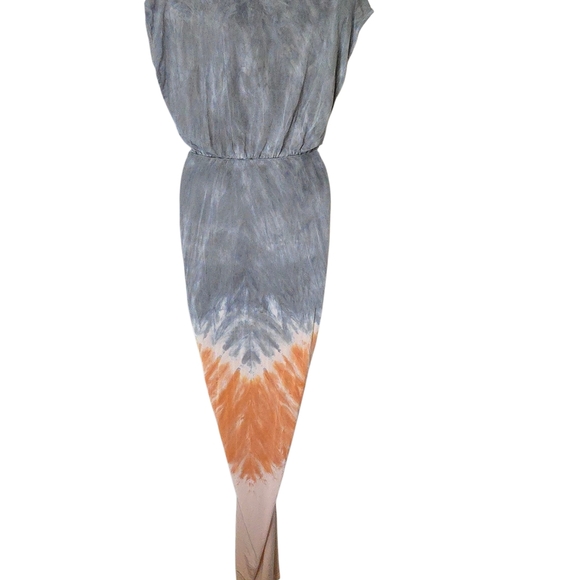 Elegant Gray and Orange Maxi Dress - Picture 6 of 9